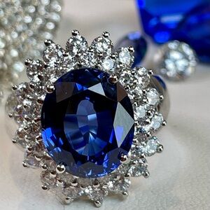 8.32ct Blue & White Sapphire Silver 925 Ring. Sz 5.75/6